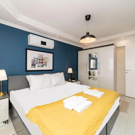 Exquisite Flat With Sea View Near Hadrian Gate * Antalya